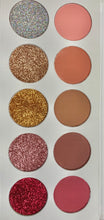 Cargar imagen en el visor de la galería, White Palette Eyeshadow Kit
