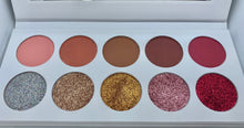 Muat gambar ke penampil Galeri, White Palette Eyeshadow Kit
